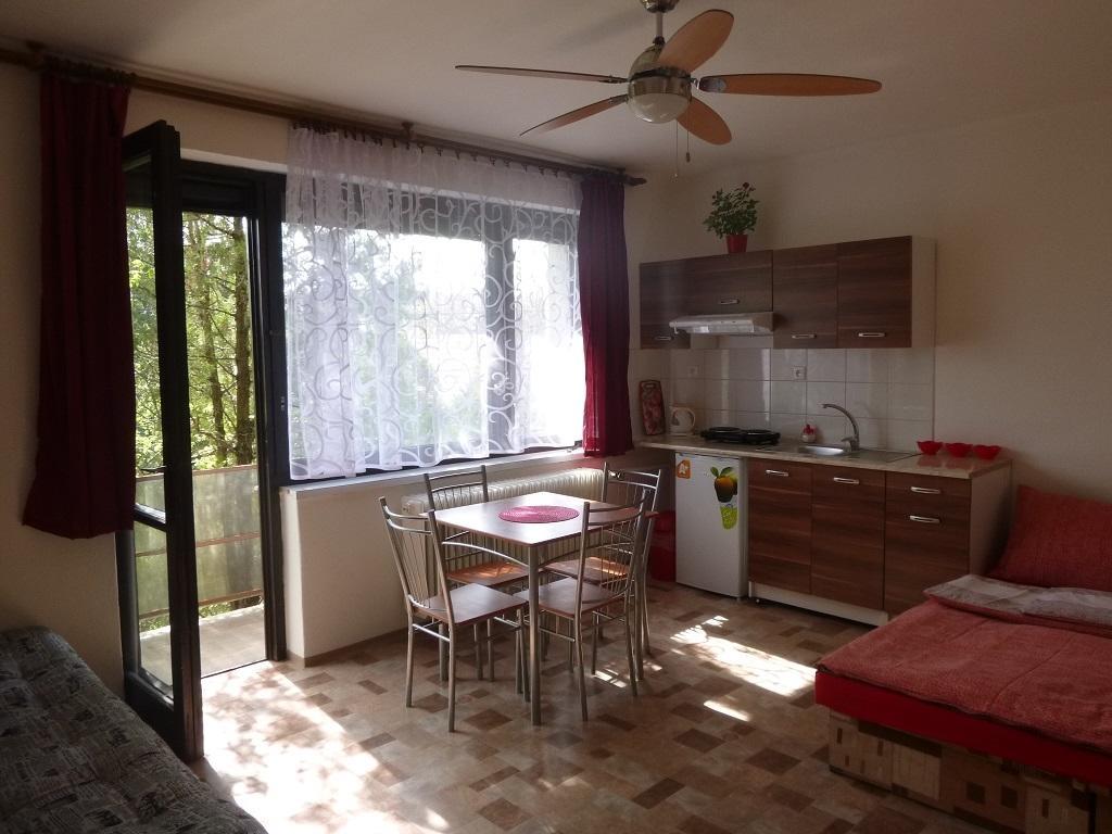 Apartmanovy Dom Grand Štúrovo Extérieur photo